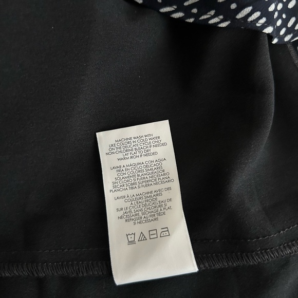 Cabi Blue & Black Hybrid Floral Chiffon Tiered Top Flutter Sleeve Style 5355 M - Picture 9 of 9